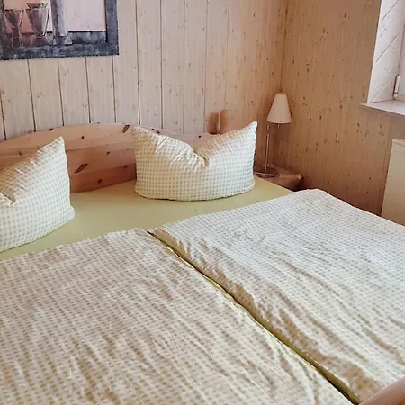 Monis gemütliche Ferienwohnungen Suhl Exterior foto