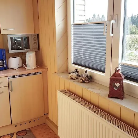 Monis gemütliche Ferienwohnungen Suhl Exterior foto